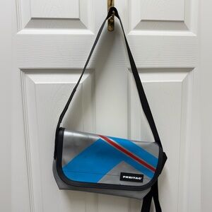 NEW Freitag F40 Jamie Sling Bag Shoulder Satchel